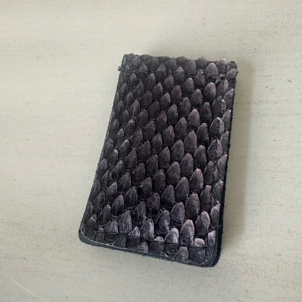 Snakeskin money clip magnetic